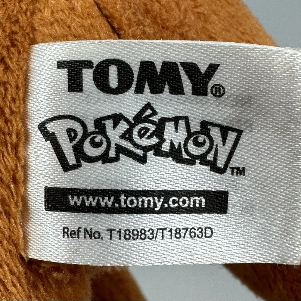 Pokémon Eevee Tomy Stuffed Animal Plush Toy 2016